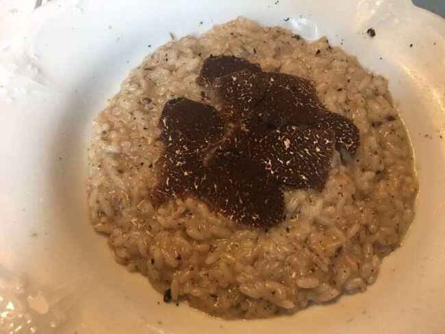 Risotto al Tartufo nero pregiato di San Marino Risotto al Tartufo nero pregiato di San Marino